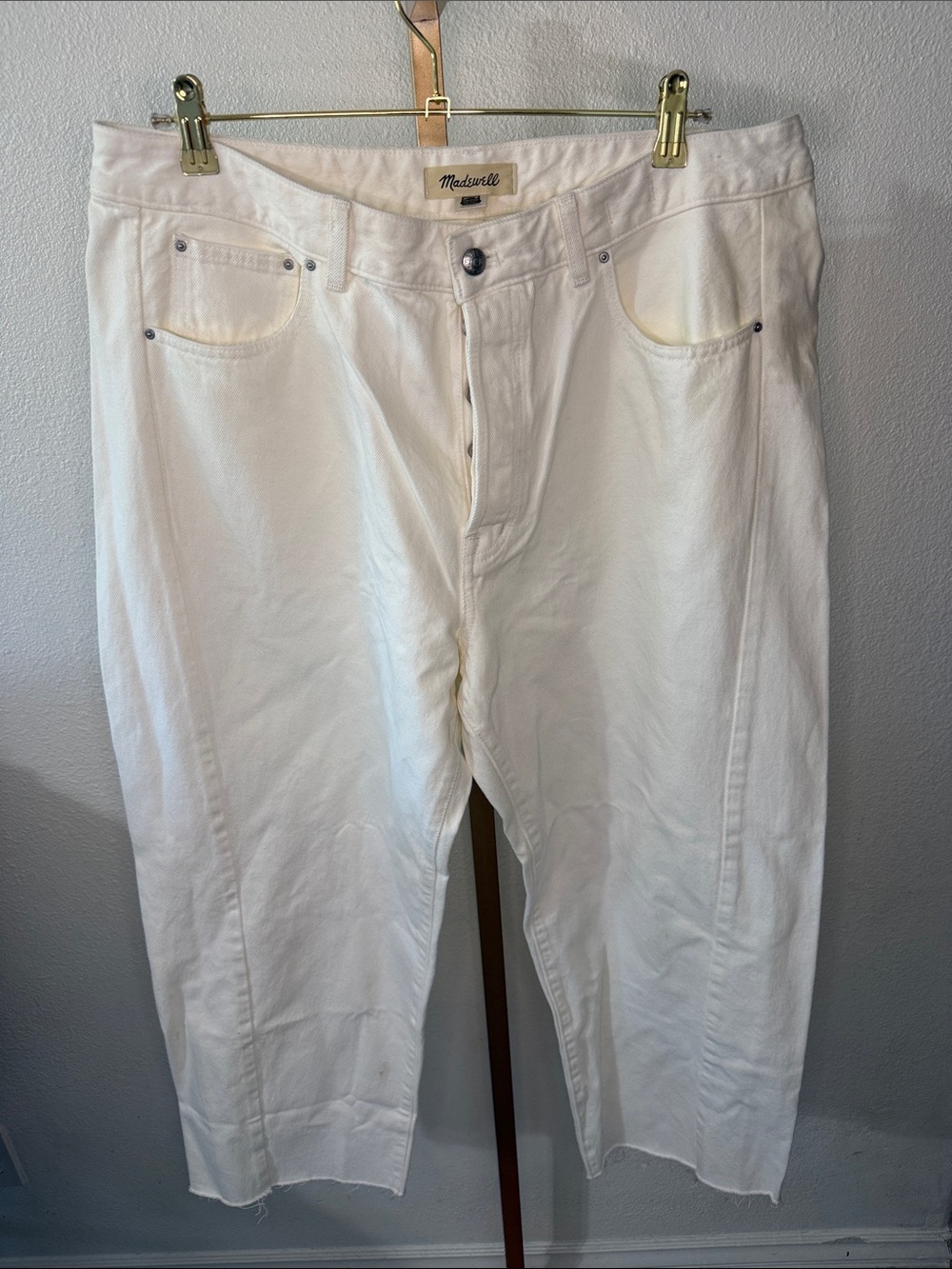 Madewell Women's white curvy pieced barrel-leg Jeans- Size 33- NWT